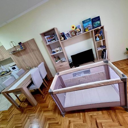 Sunflower Сомбор Экстерьер фото